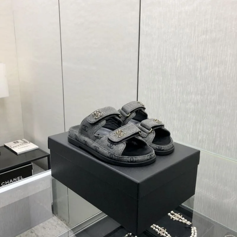 Versatile Chanel Slippers 19827