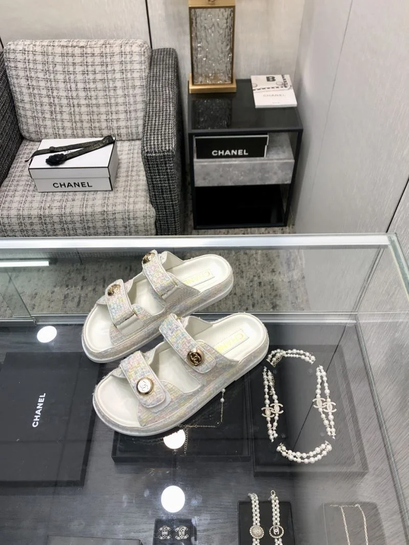 Chanel Slippers Cozy 19823