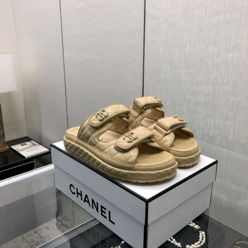 Chanel Slippers FreshLook 19825