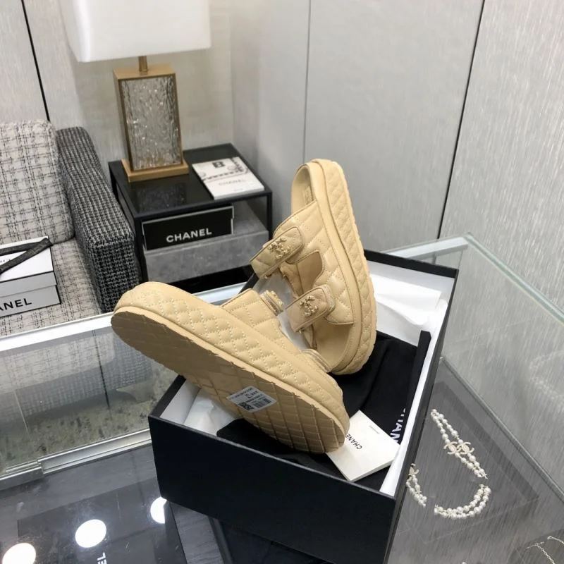 Chanel Slippers FreshLook 19825