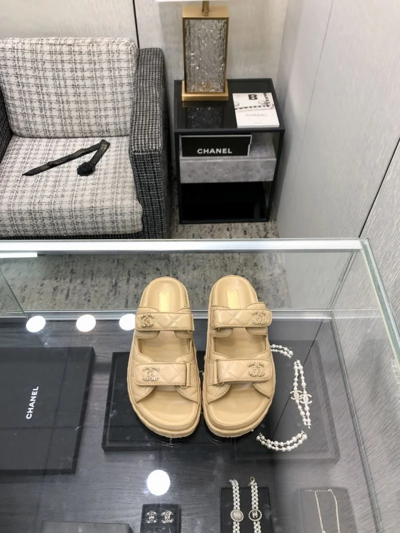 Chanel Slippers FreshLook 19825