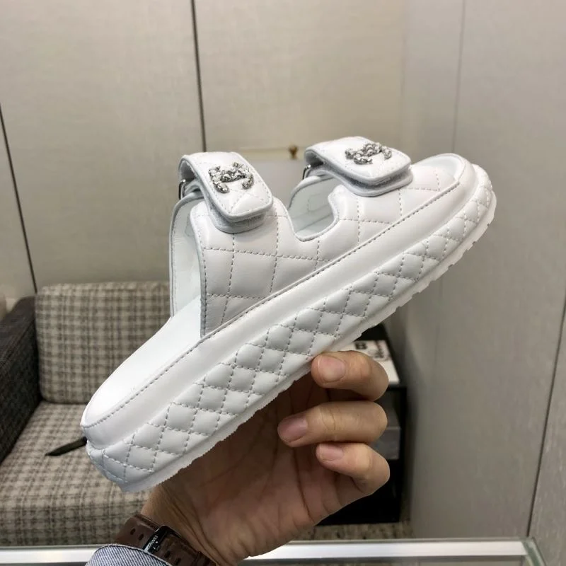 Stylish Chanel Slippers 19830