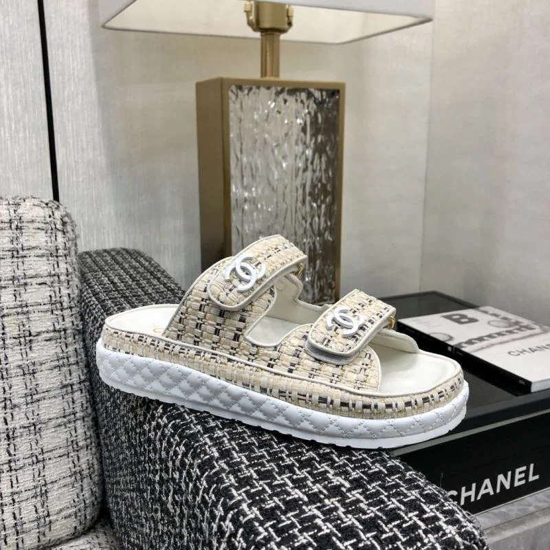 Premium Chanel Slippers 19822