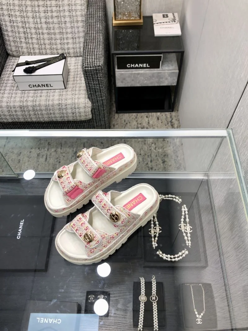 Chanel Slippers Lightweight 19806