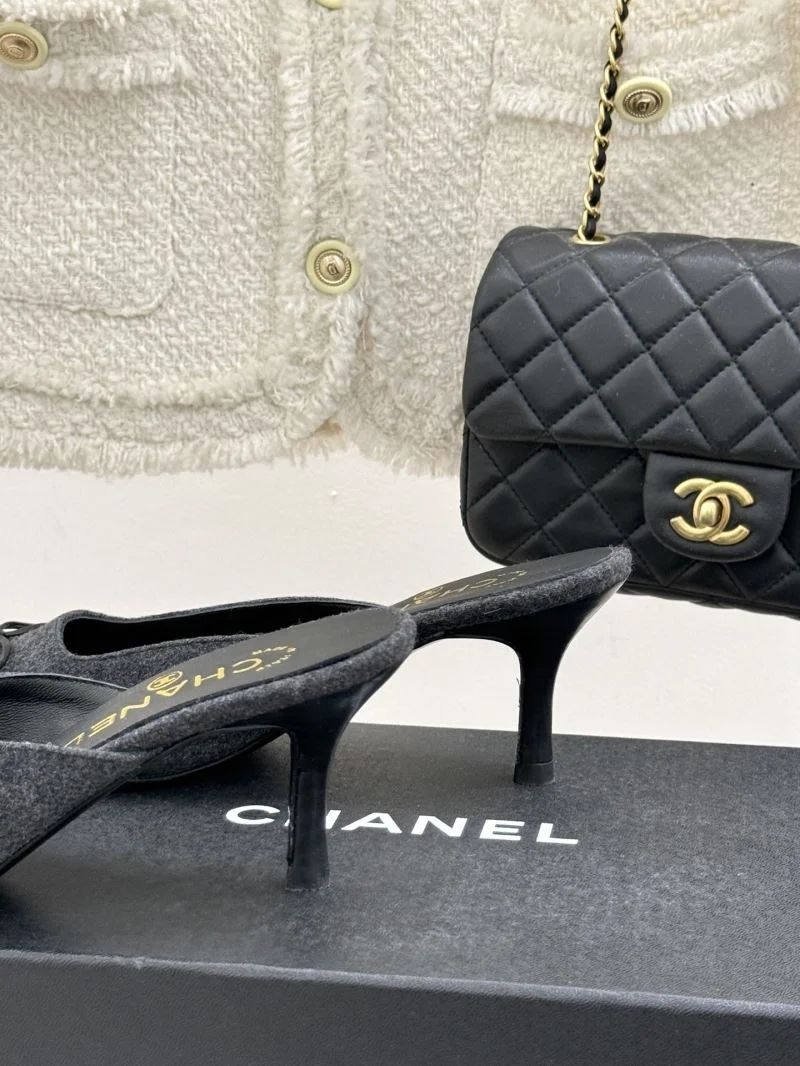 Casual Chanel Slippers 19817