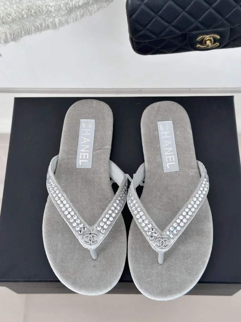 Thermal Chanel Slippers 19791