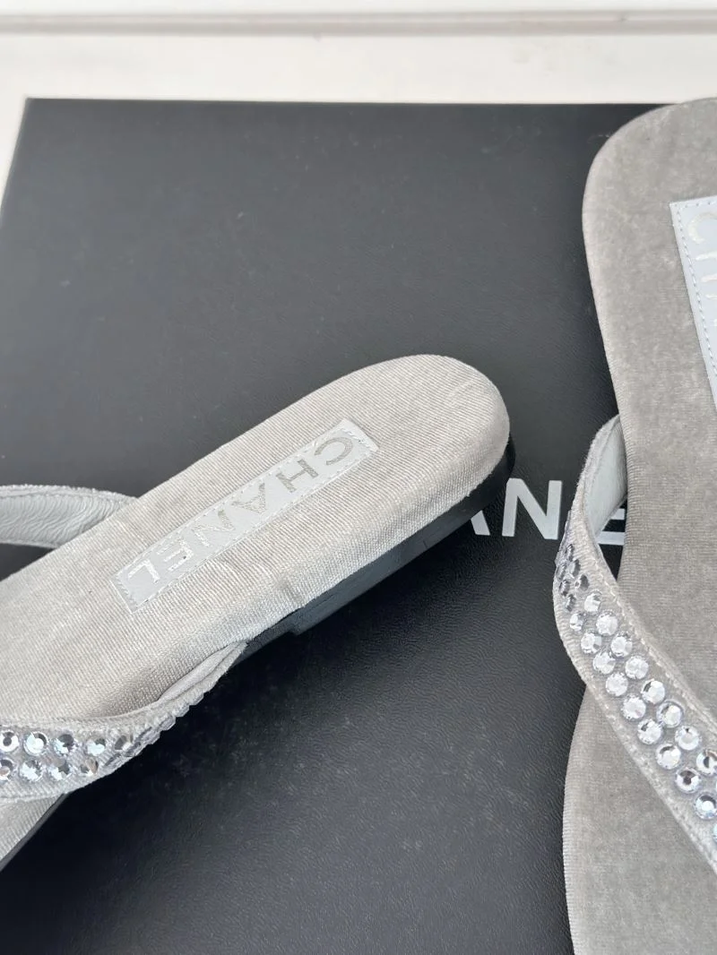 Thermal Chanel Slippers 19791