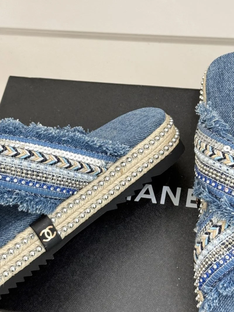 Chanel Slippers WaterResistant 19786