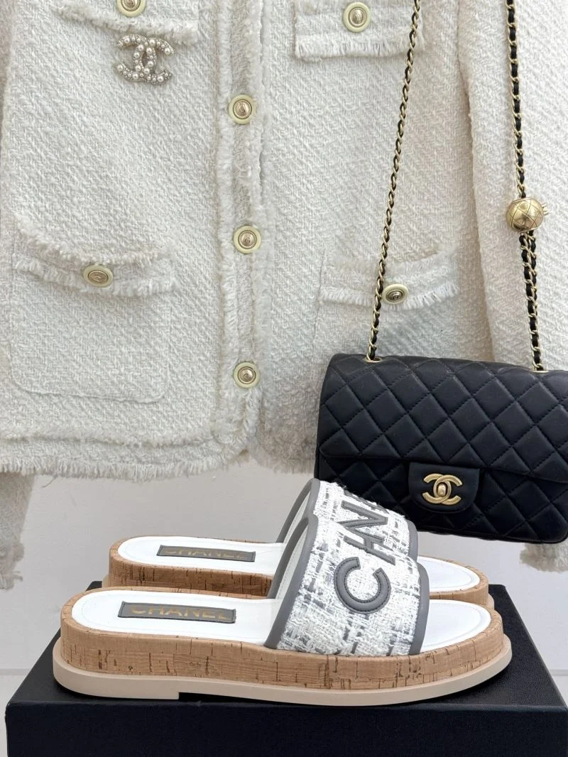 Chanel Slippers Functional 19814