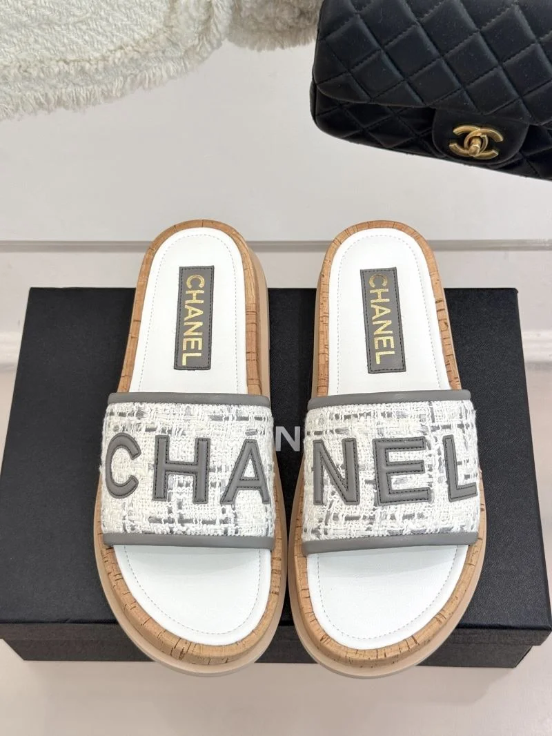 Chanel Slippers Functional 19814
