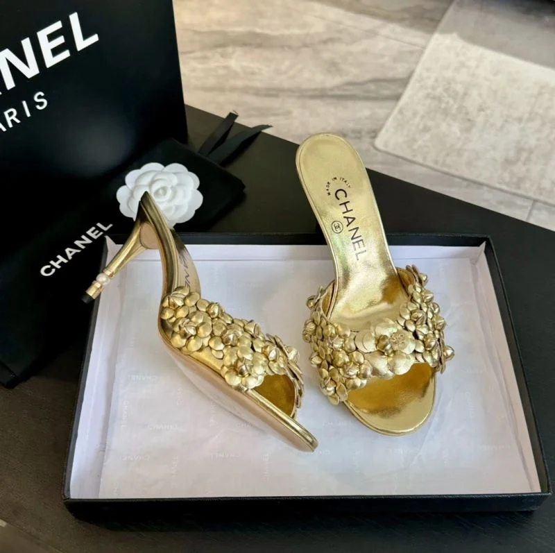 Chanel Slippers ComfortFit 19769