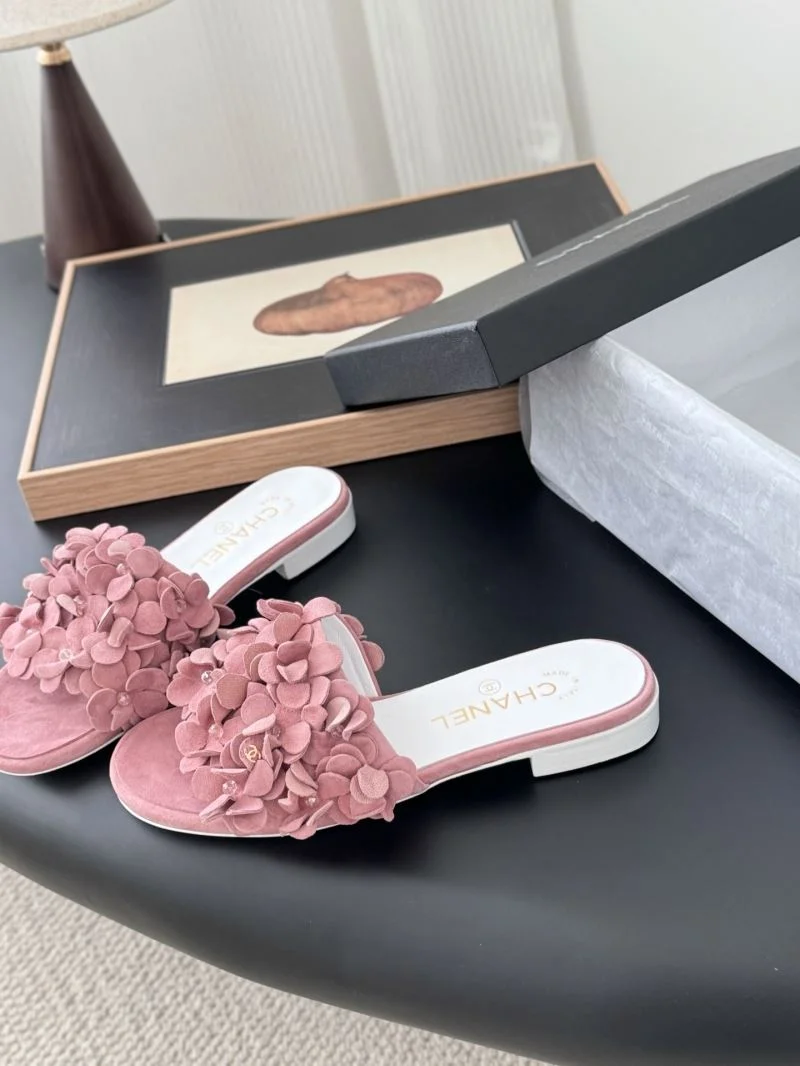 Chanel Slippers Affordable 19764