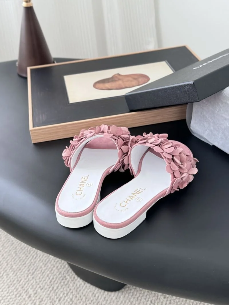 Chanel Slippers Affordable 19764