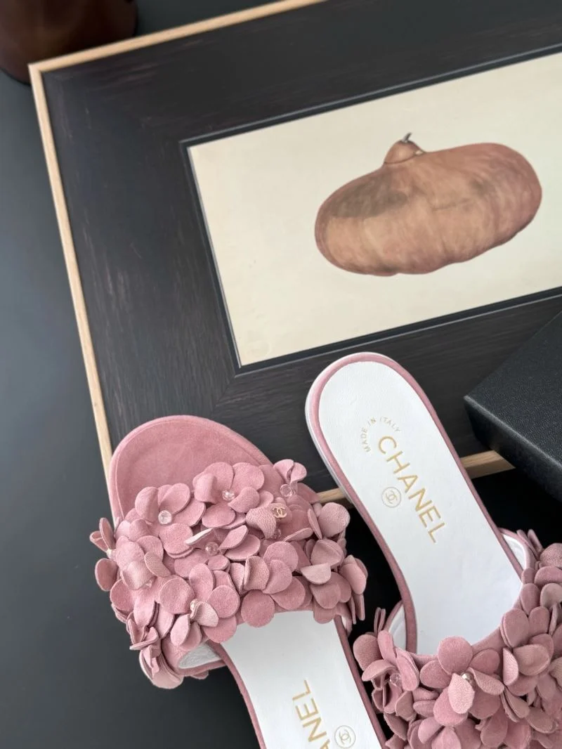 Chanel Slippers Affordable 19764