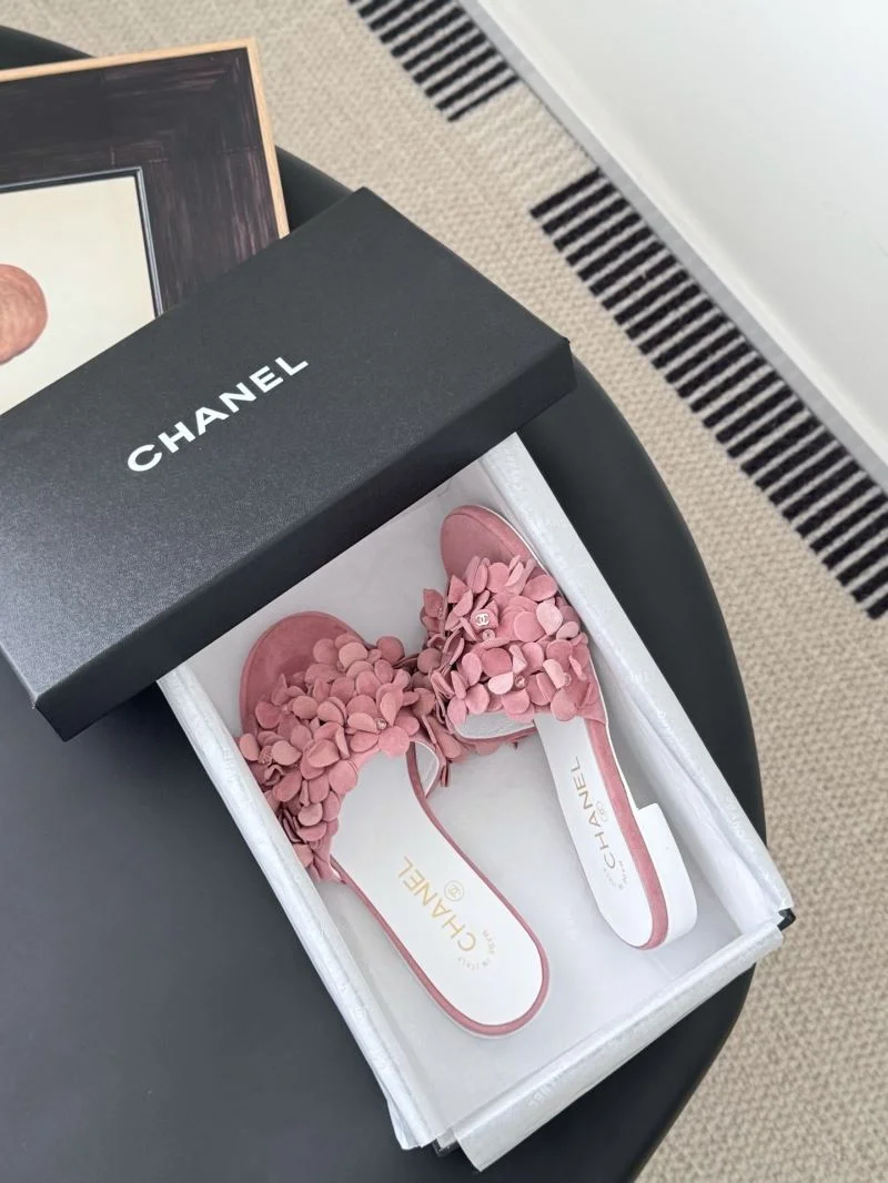 Chanel Slippers Affordable 19764