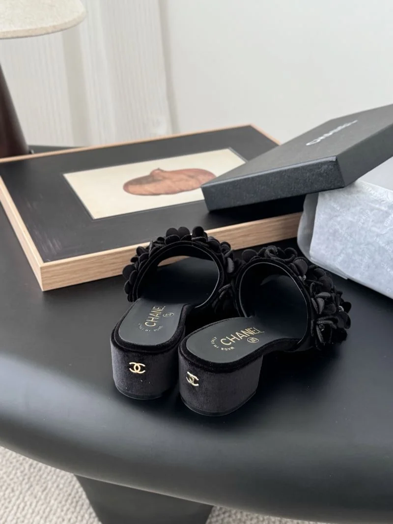 Chanel Slippers Tailored 19756