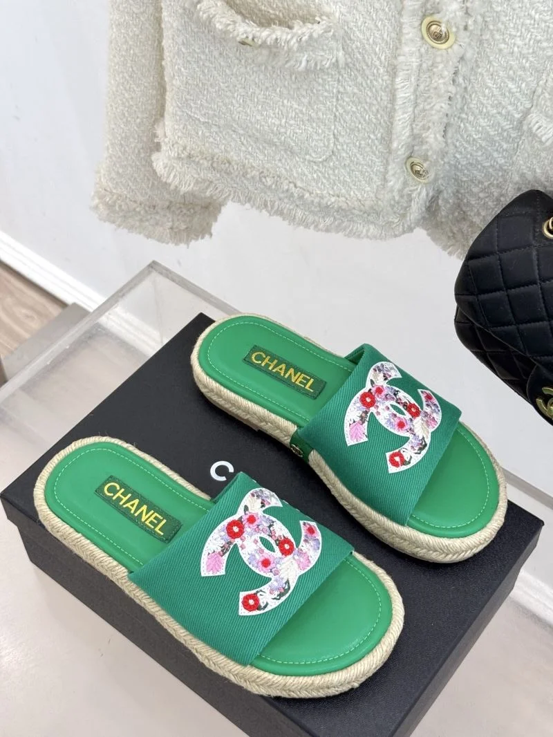 MoistureWicking Chanel Slippers 19772