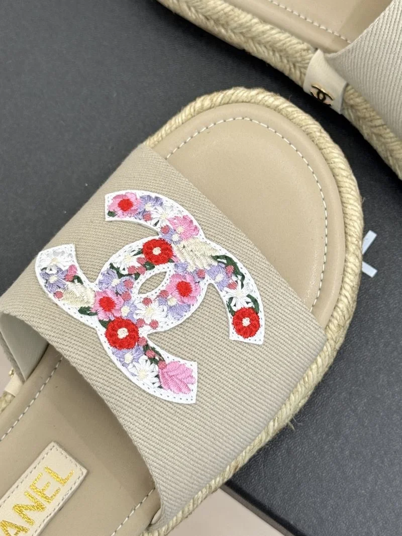 Breathable Chanel Slippers 19745