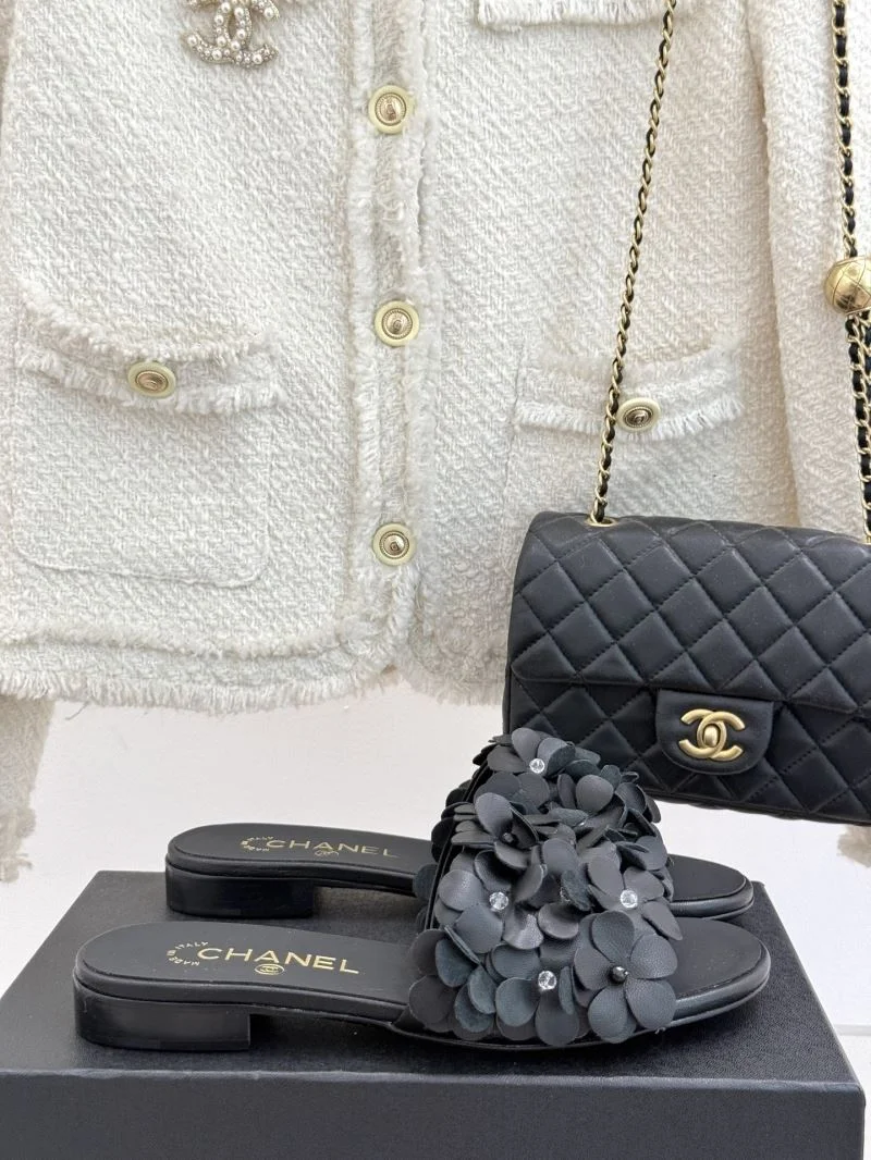 UrbanChic Chanel Slippers 19746