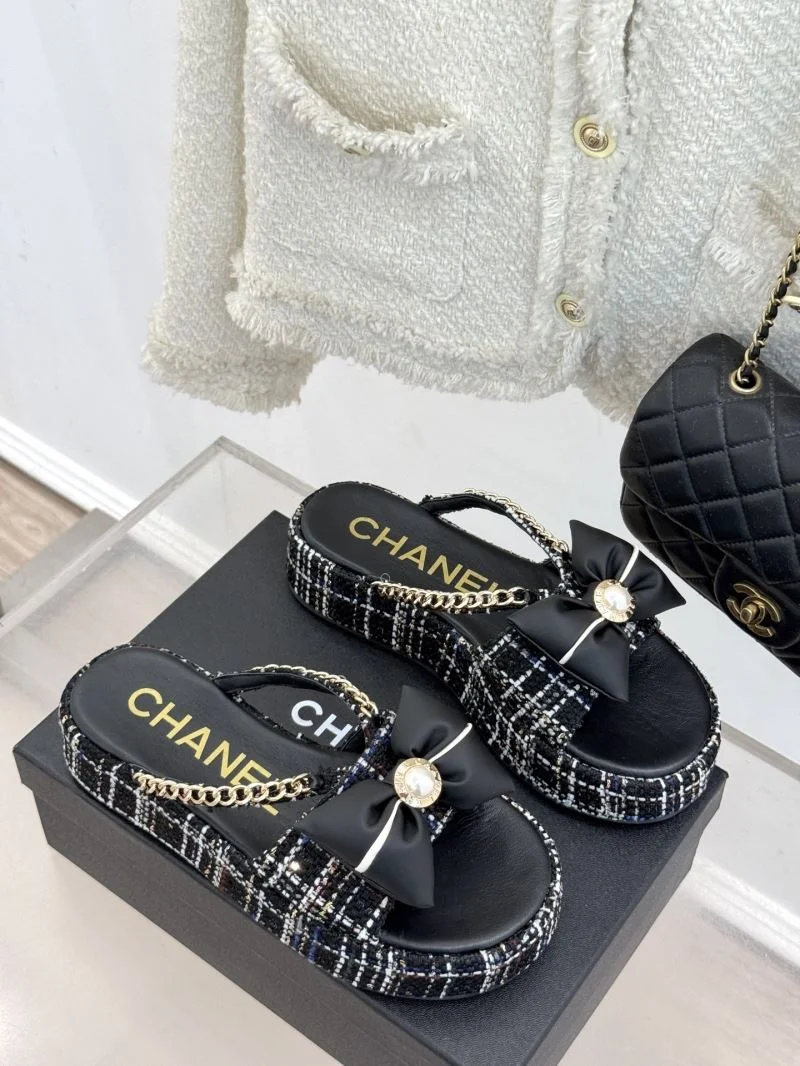 Original Chanel Slippers 19747