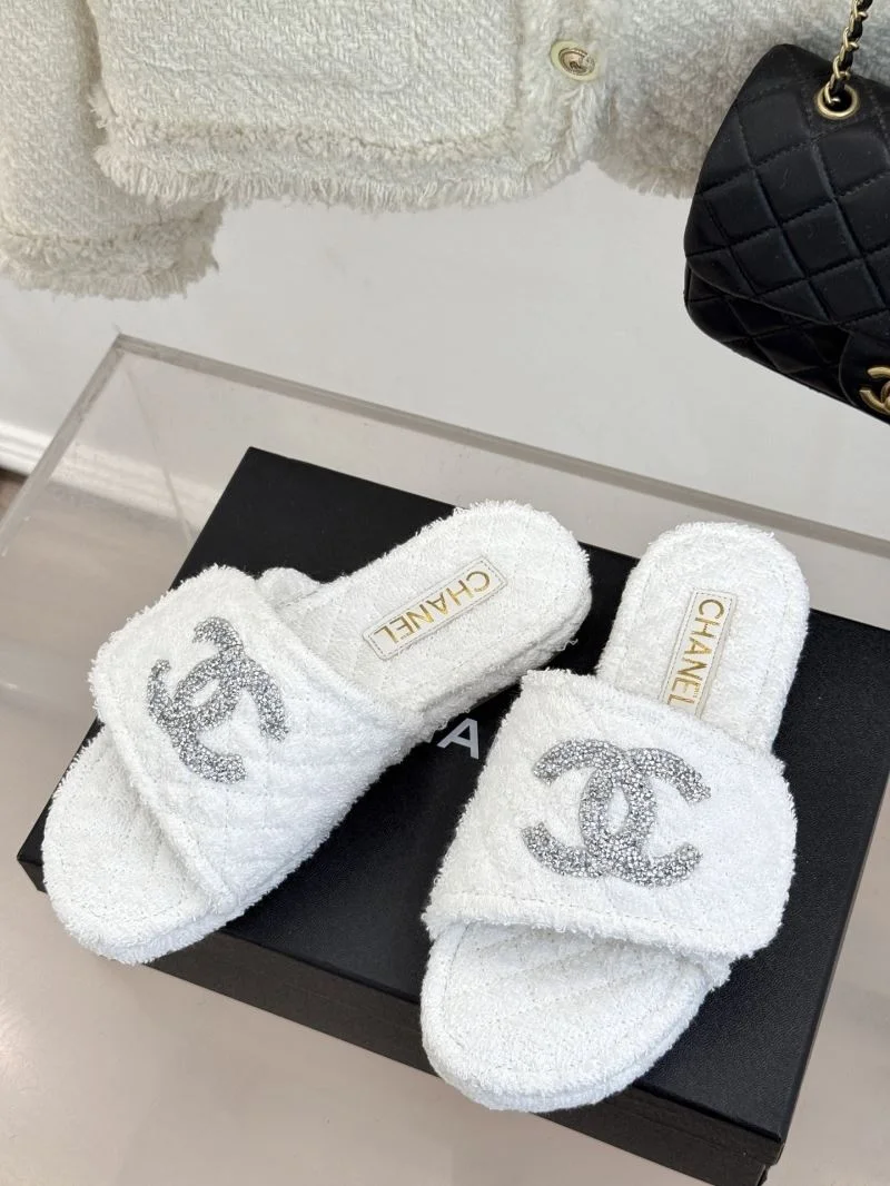 Chanel Slippers FreshLook 19738