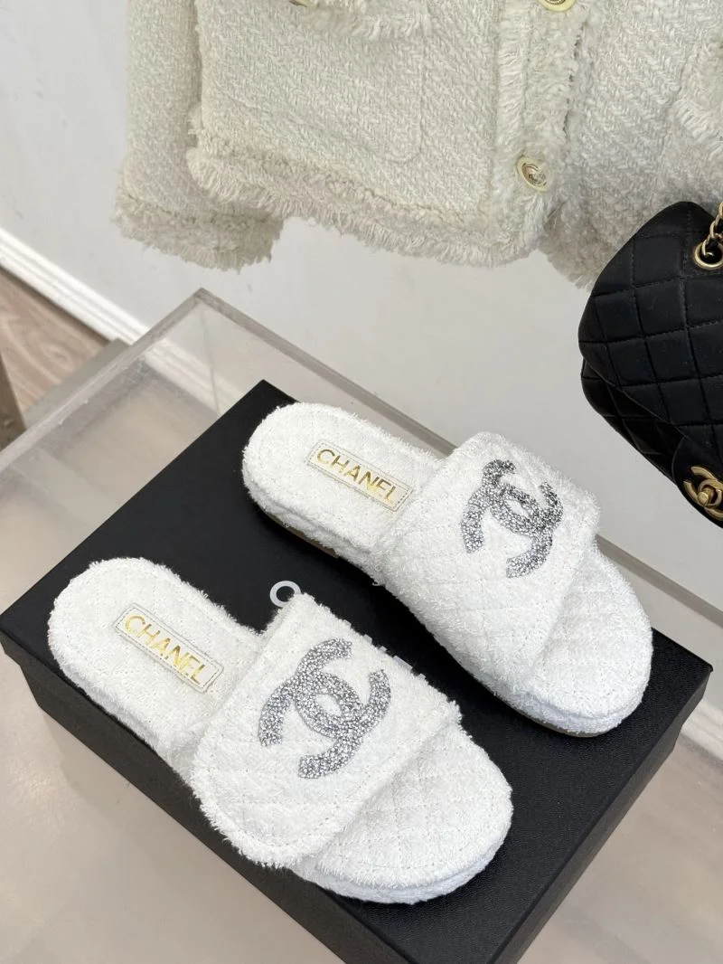 Chanel Slippers FreshLook 19738