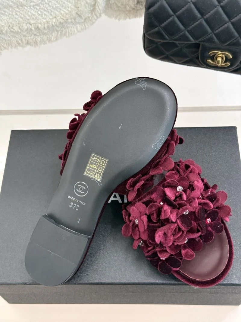 Chanel Slippers TechFriendly 19732