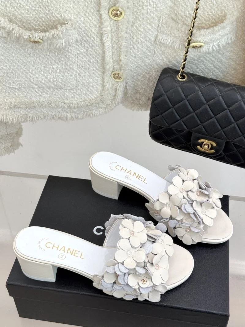Chanel Slippers Sporty 19730