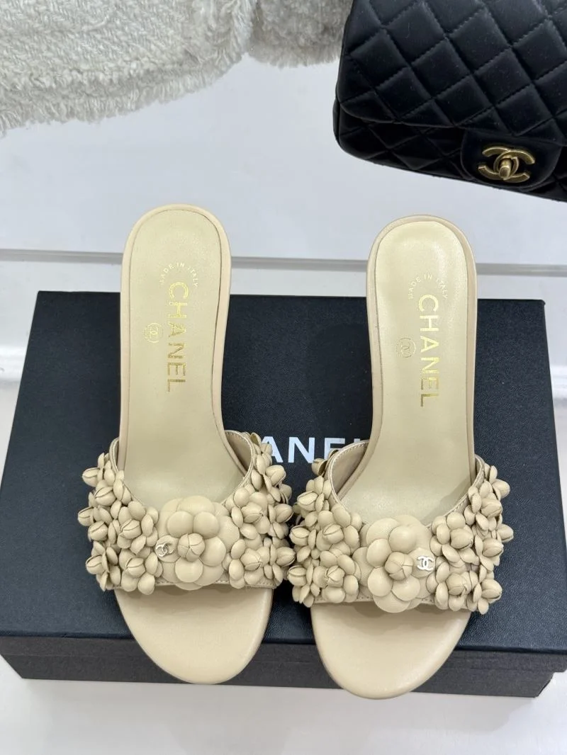 Chanel Slippers Sleek 19821