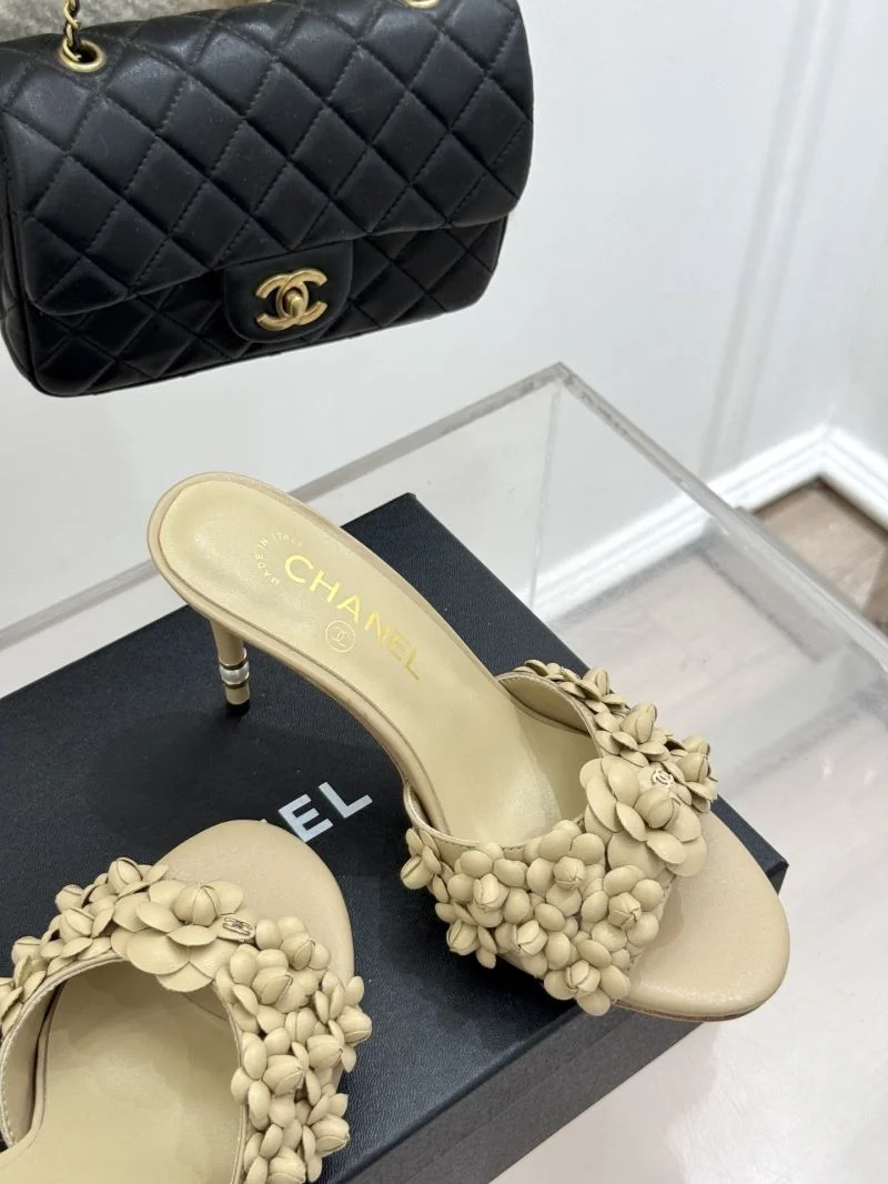 Chanel Slippers Sleek 19821