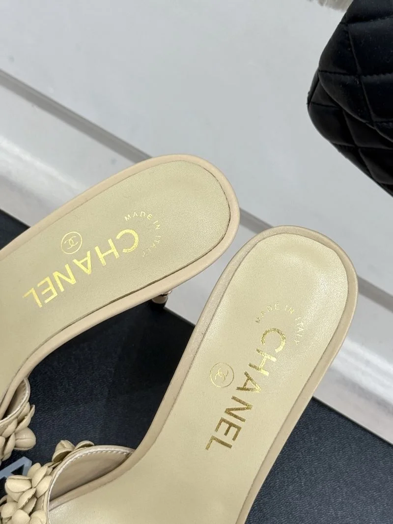 Chanel Slippers Sleek 19821