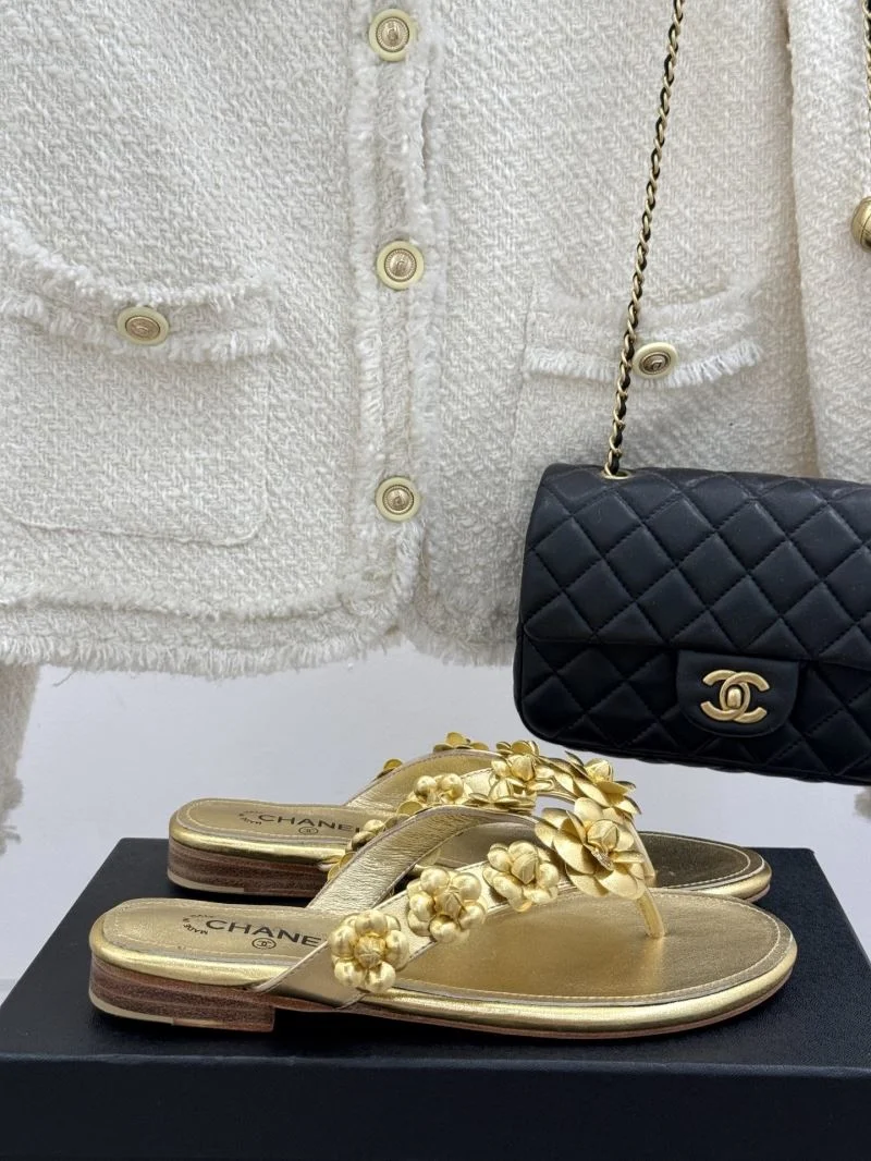 Chanel Slippers Stylish 19728