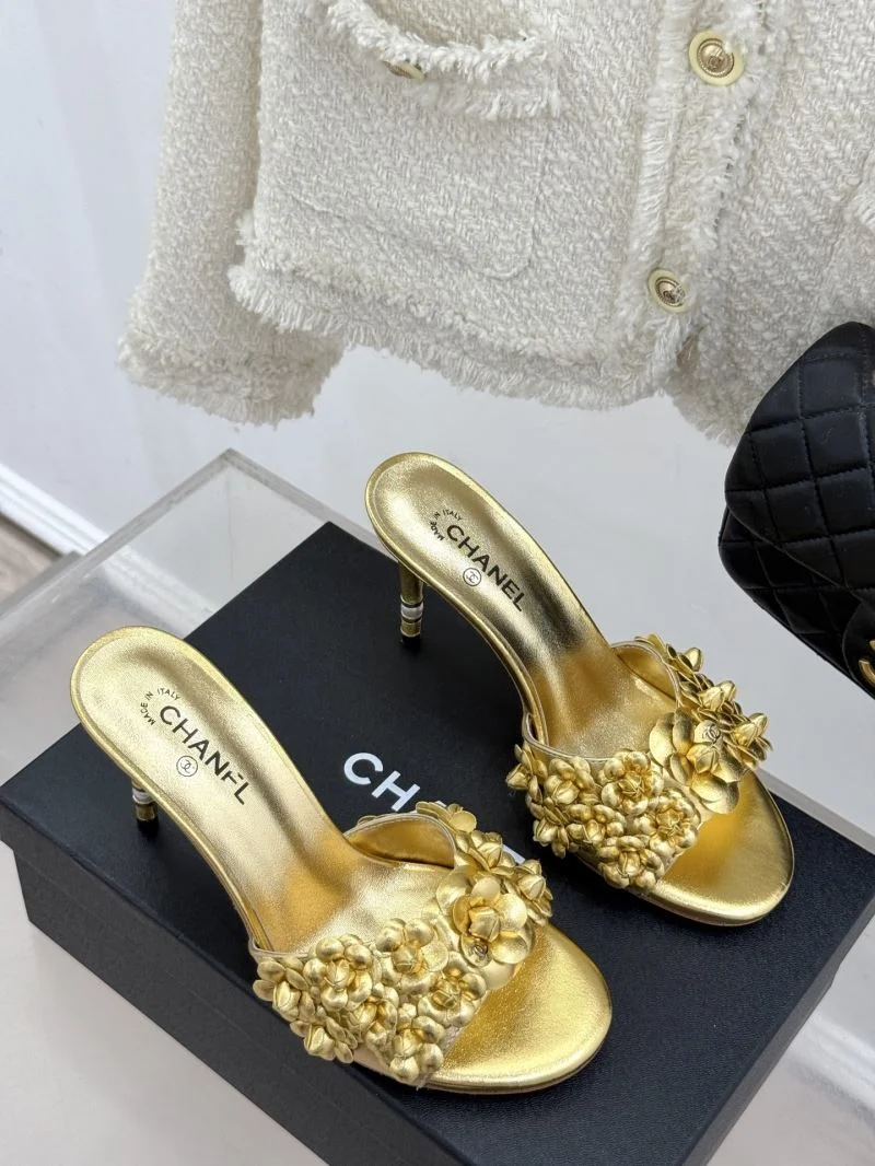 Chanel Slippers Sleek 19711