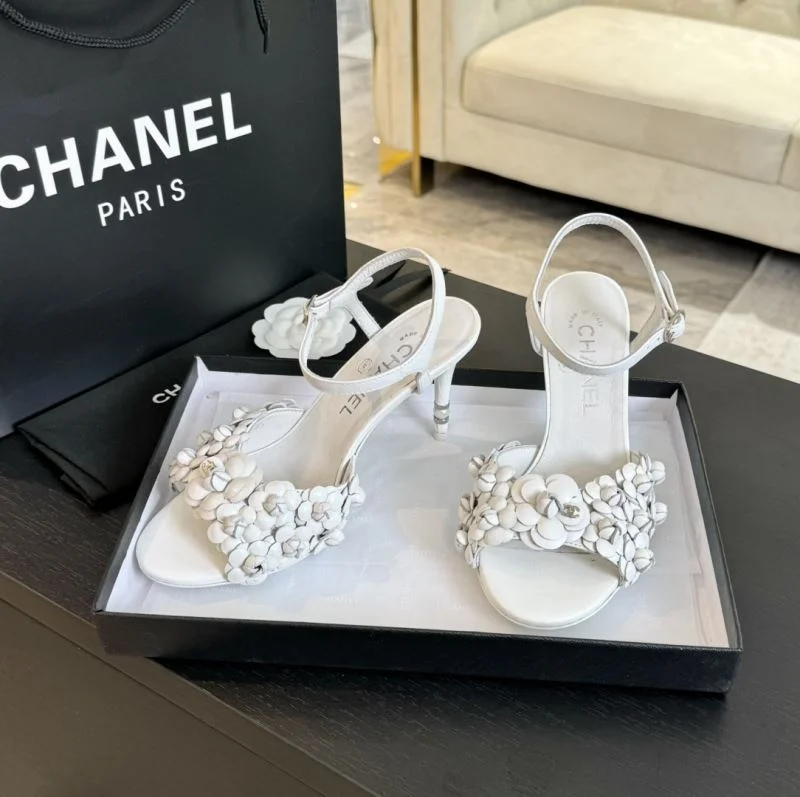Stylish Chanel Slippers 19709
