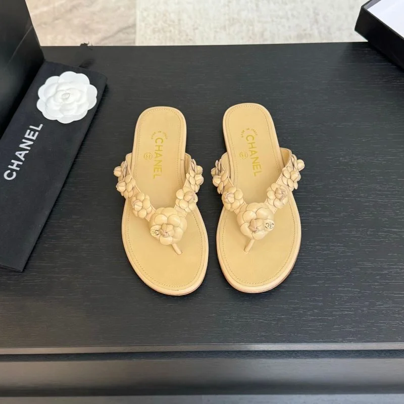 Classic Chanel Slippers 19710