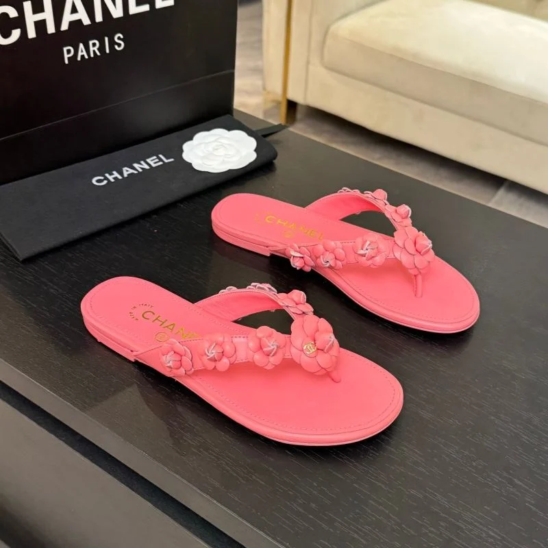 Vibrant Chanel Slippers 19744