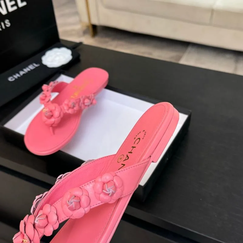 Vibrant Chanel Slippers 19744