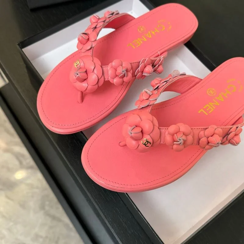 Vibrant Chanel Slippers 19744