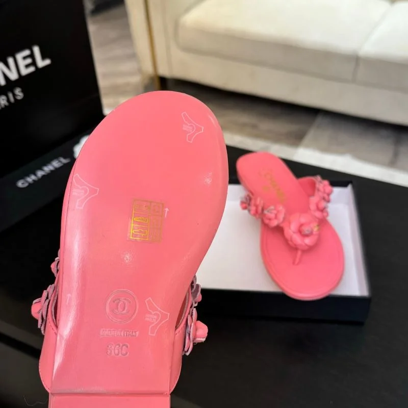 Vibrant Chanel Slippers 19744