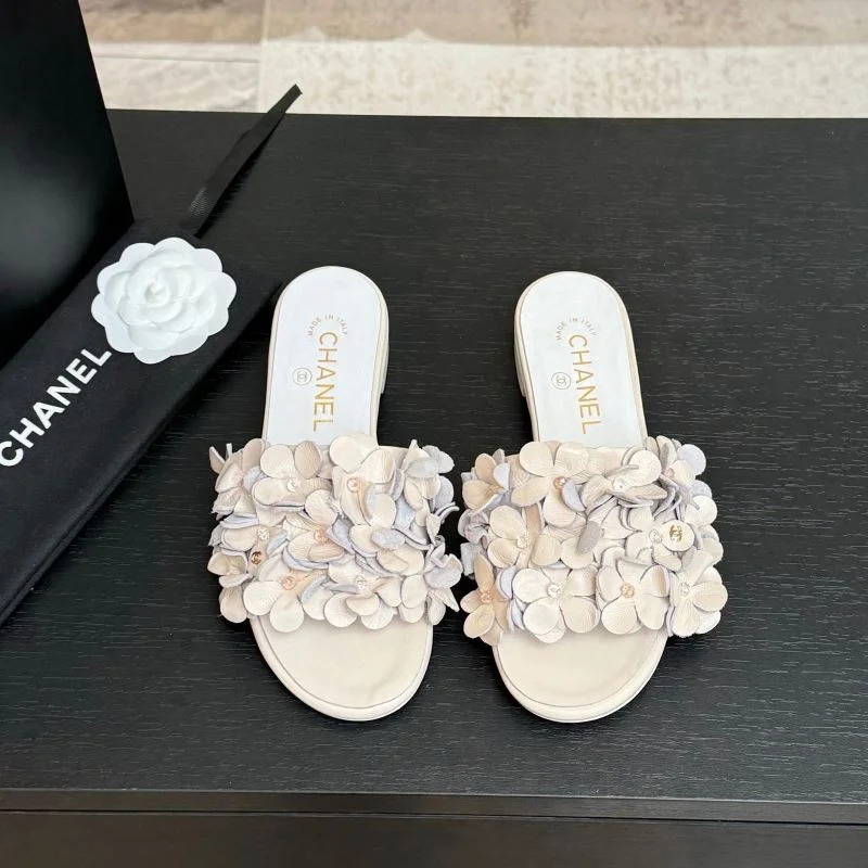 Chanel Slippers StreetReady 19698