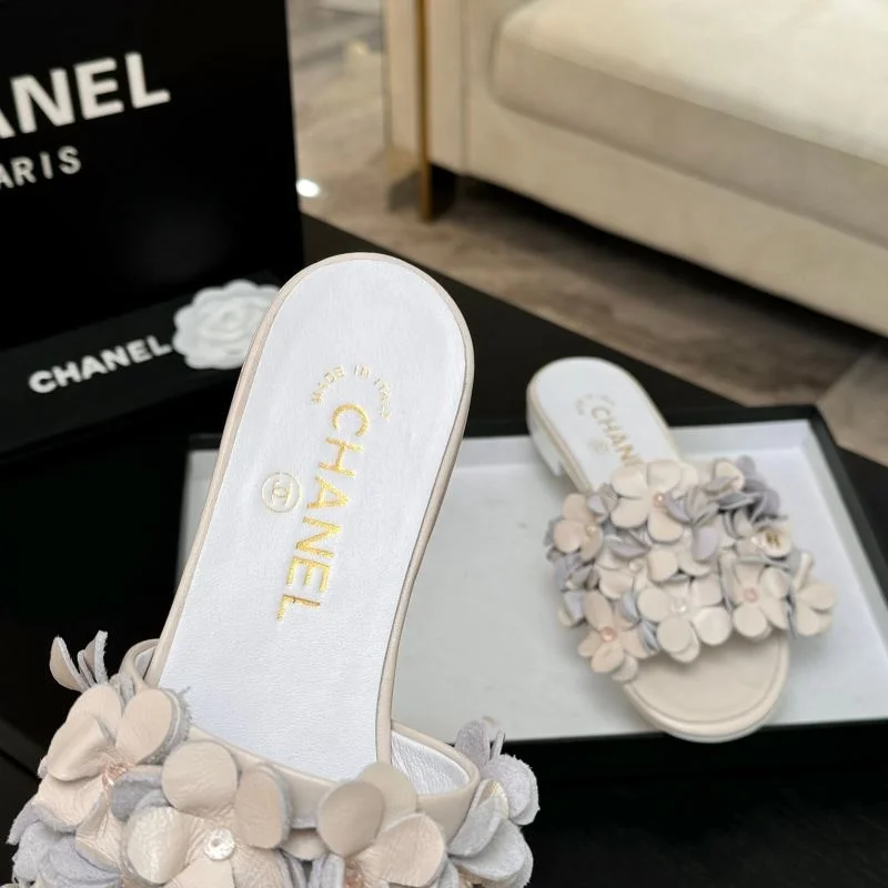 Chanel Slippers StreetReady 19698