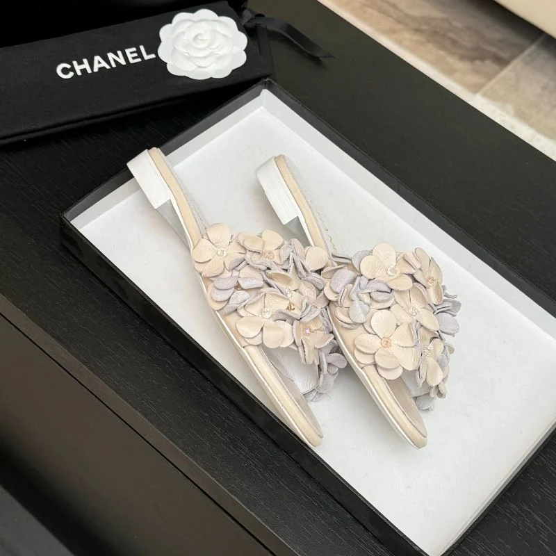 Chanel Slippers StreetReady 19698