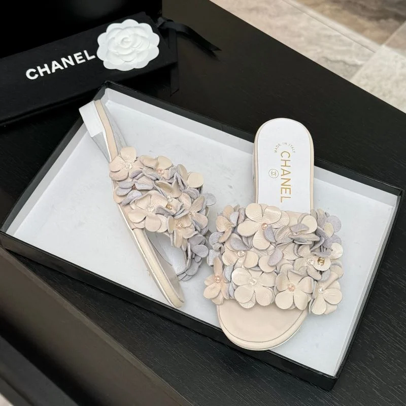 Chanel Slippers StreetReady 19698