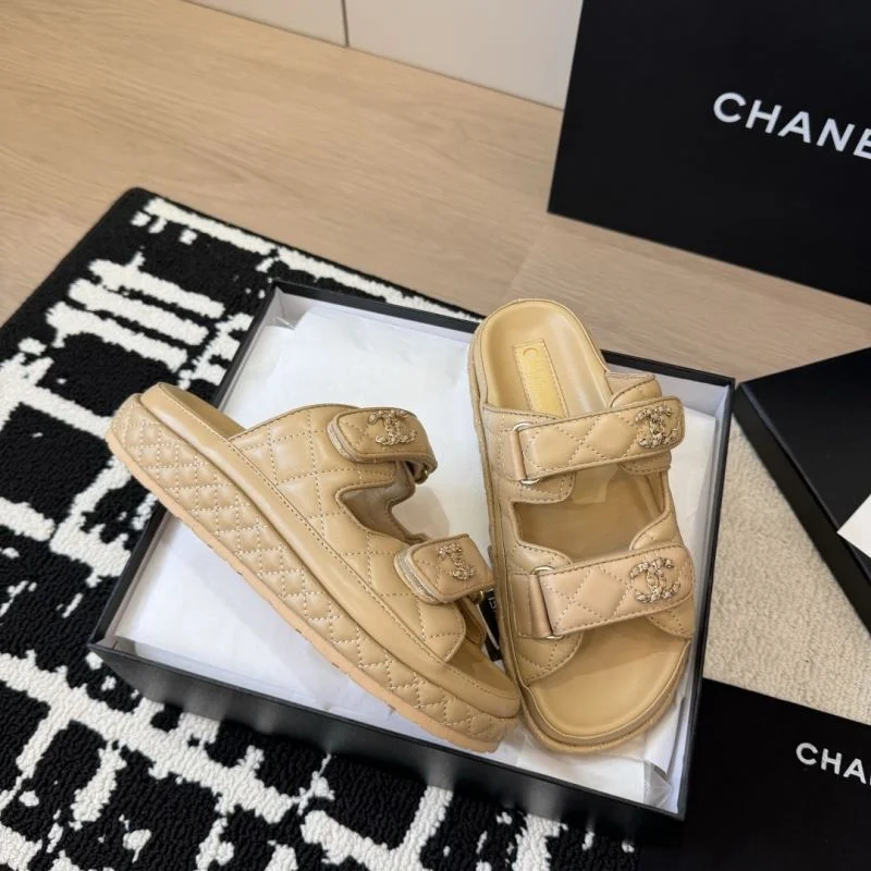 Minimalist Chanel Slippers 19692