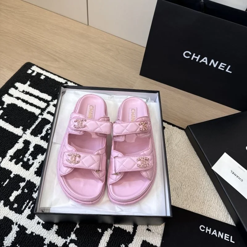 Seasonal Chanel Slippers 19685