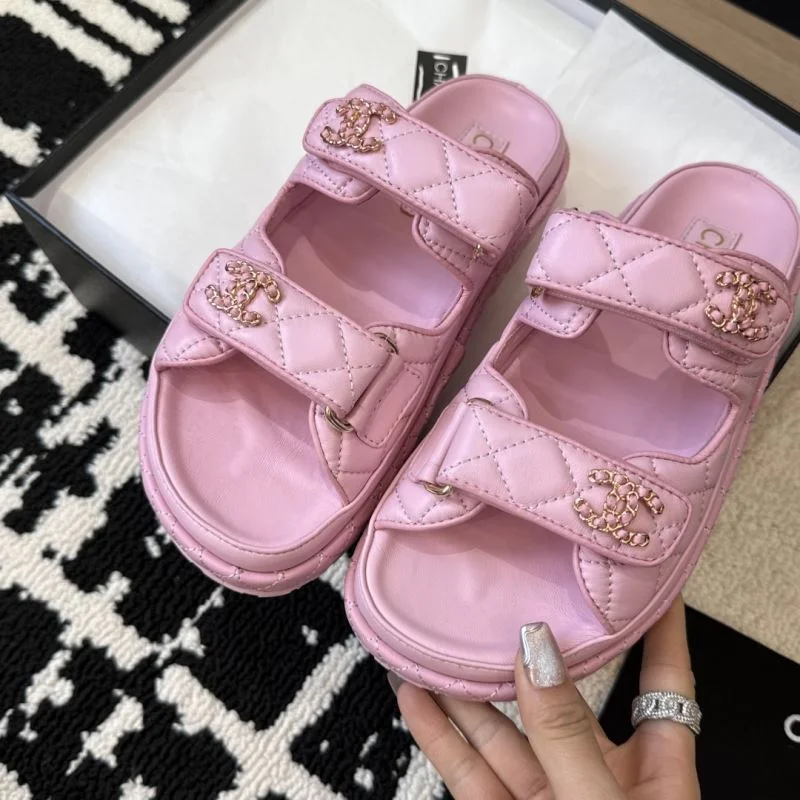 Seasonal Chanel Slippers 19685
