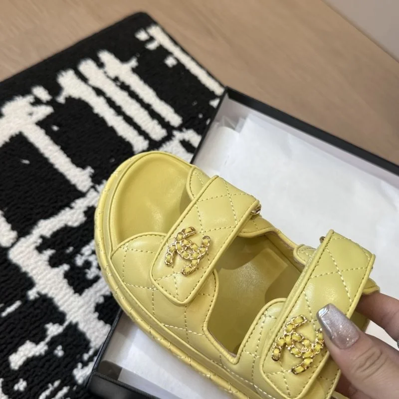 Chanel Slippers Attractive 19765