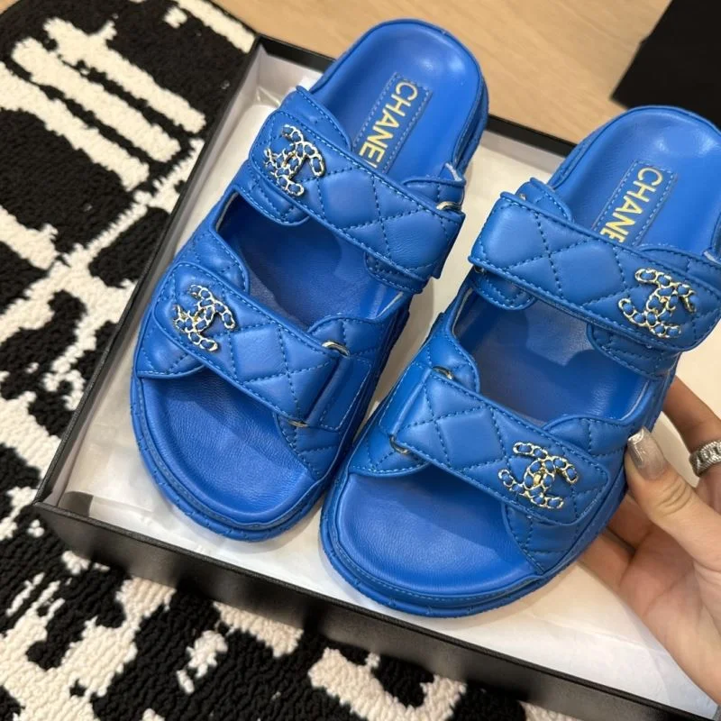TechFriendly Chanel Slippers 19683