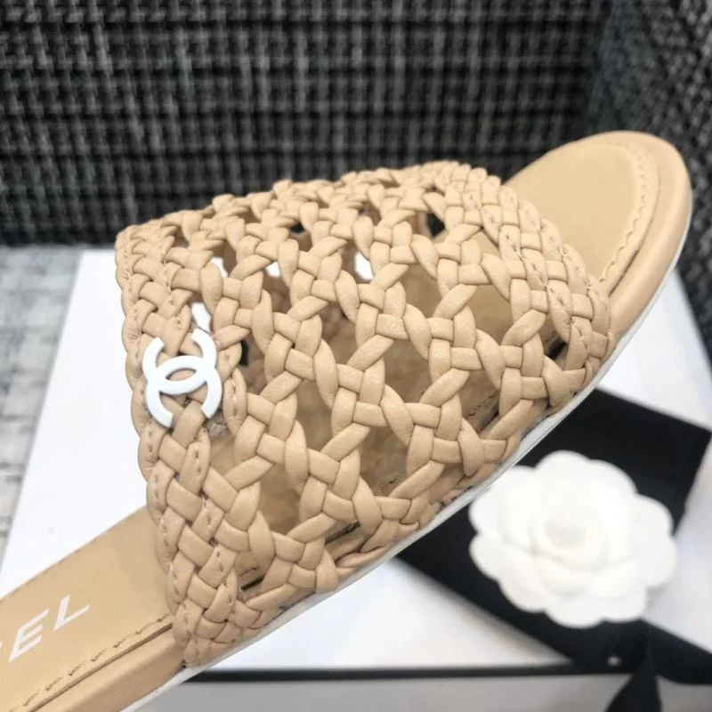 Chanel Slippers Unique 19662