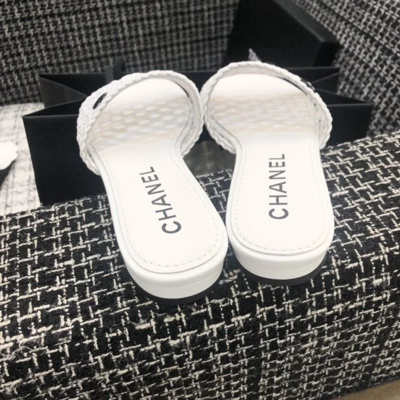 Original Chanel Slippers 19675